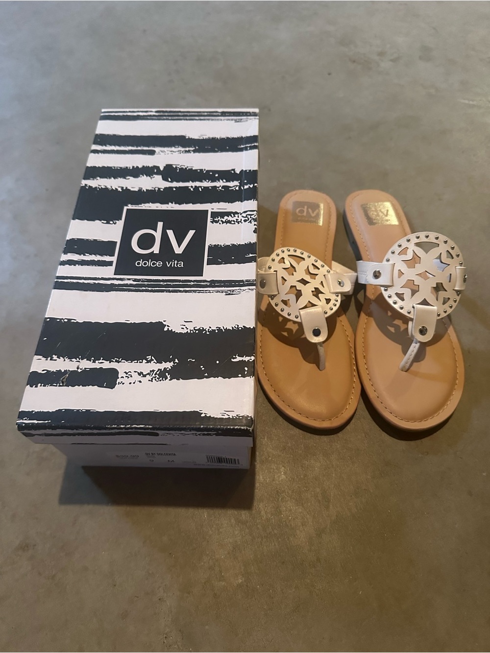 Dolce Vita White Laser-Cut Medallion Thong Sandals